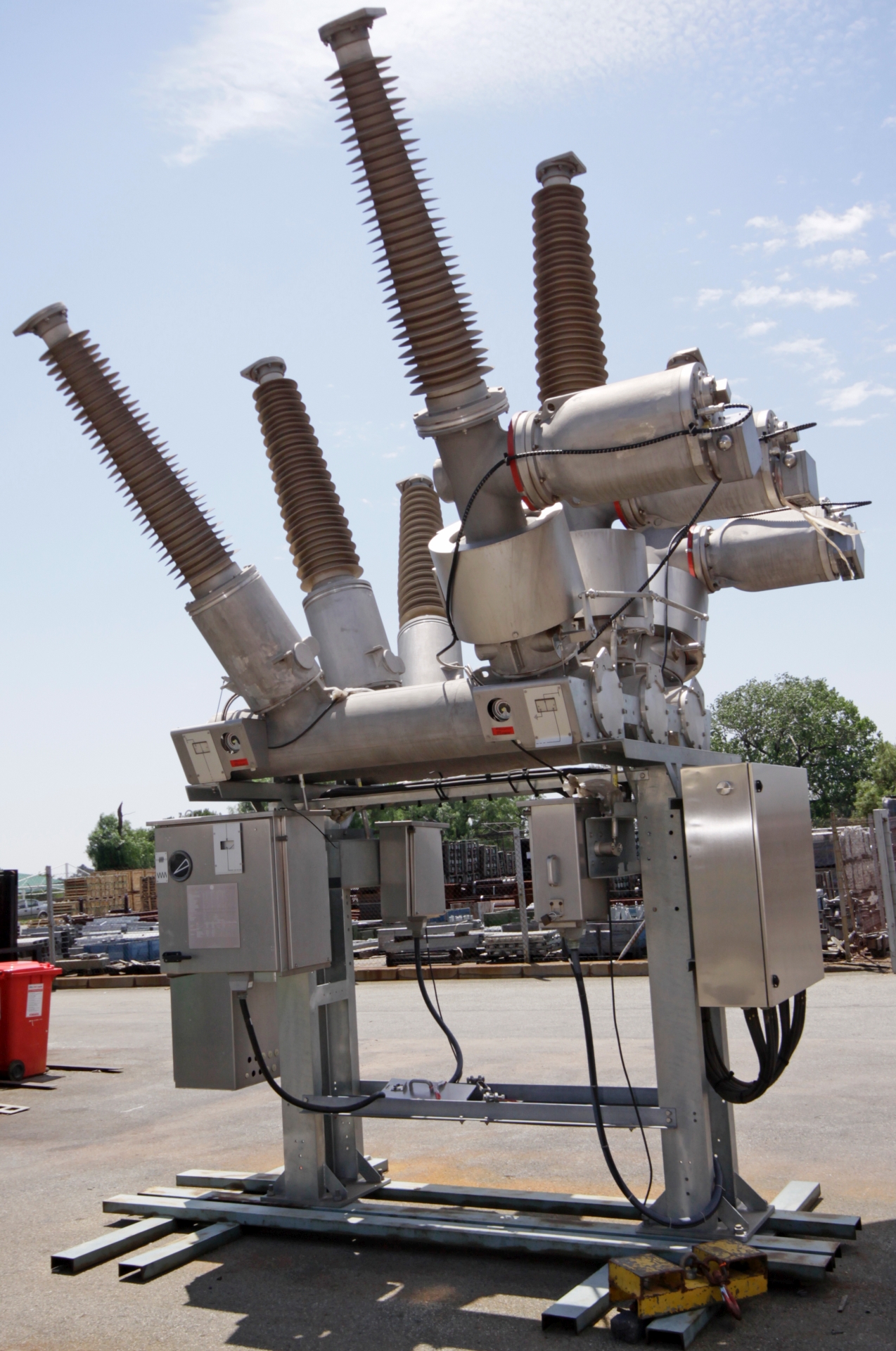 Sekelduin switchgear during commissioning